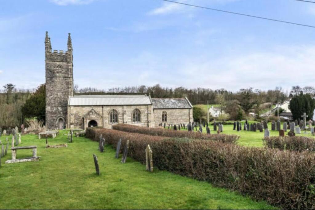 Church Gate Cottage - Bridestowe Exteriér fotografie